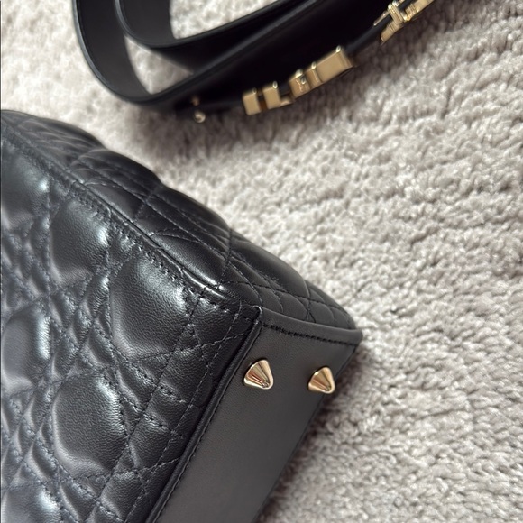 Dior small lady Dior bag - Picture 8 of 16